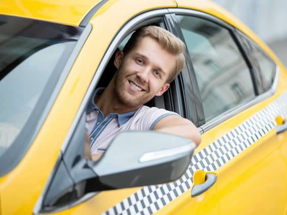 EN YAKIN TAKSİCİ  0212 360 15 15